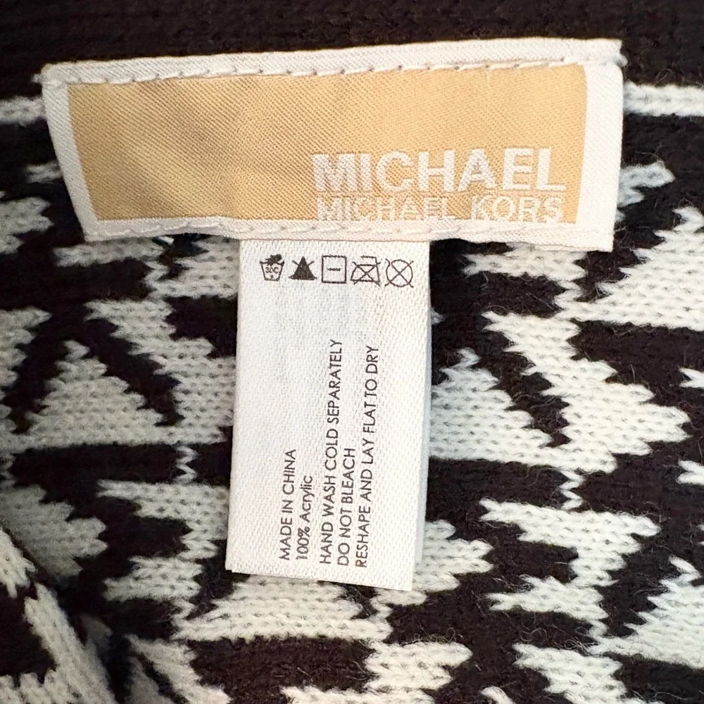 Michael Kors Scarf Gloves Hat Set🖤NWT🤍